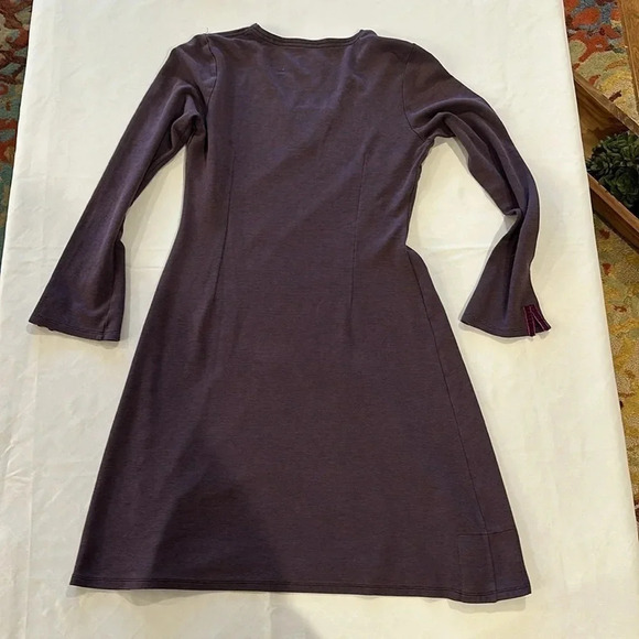 Horny Toad Oblique V Neck Dress Long Sleeve Purple medium Flexcel EUC - Picture 5 of 5